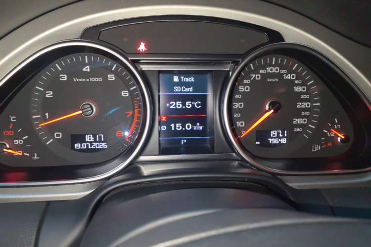 Used Audi Q7 2014 35 TFSI Ambition Edition Instrument Cluster