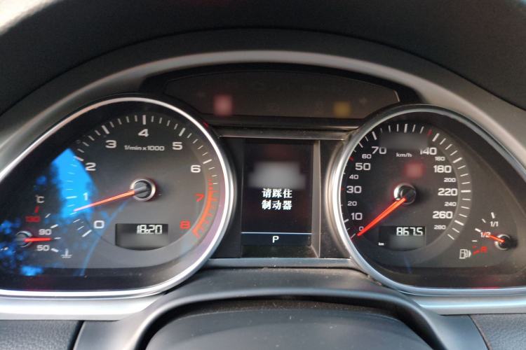 Used Audi Q7 2014 35 TFSI Off-road Model Instrument Cluster
