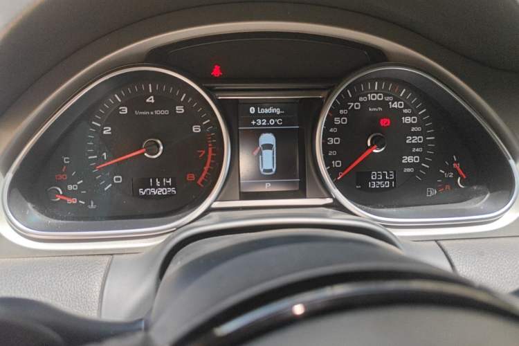 Used Audi Q7  Instrument Cluster
