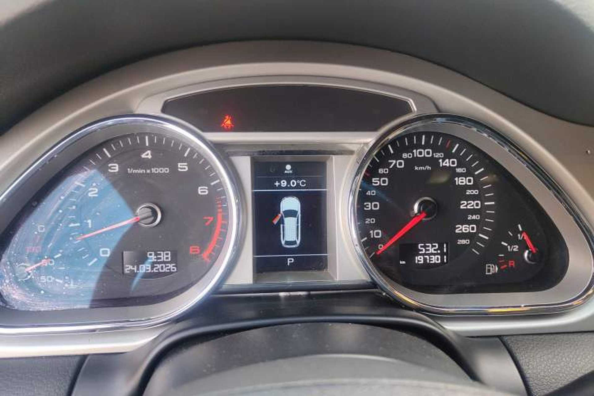 Used Audi Q7 2014 35 TFSI Ambition Edition Instrument Cluster