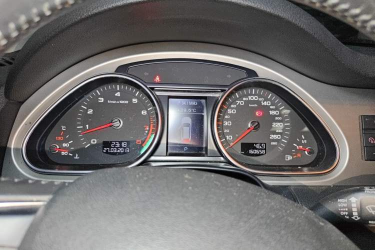 Used Audi Q7 2014 35 TFSI Sport Edition Instrument Cluster