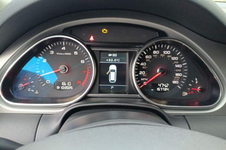Used Audi Q7  Instrument Cluster