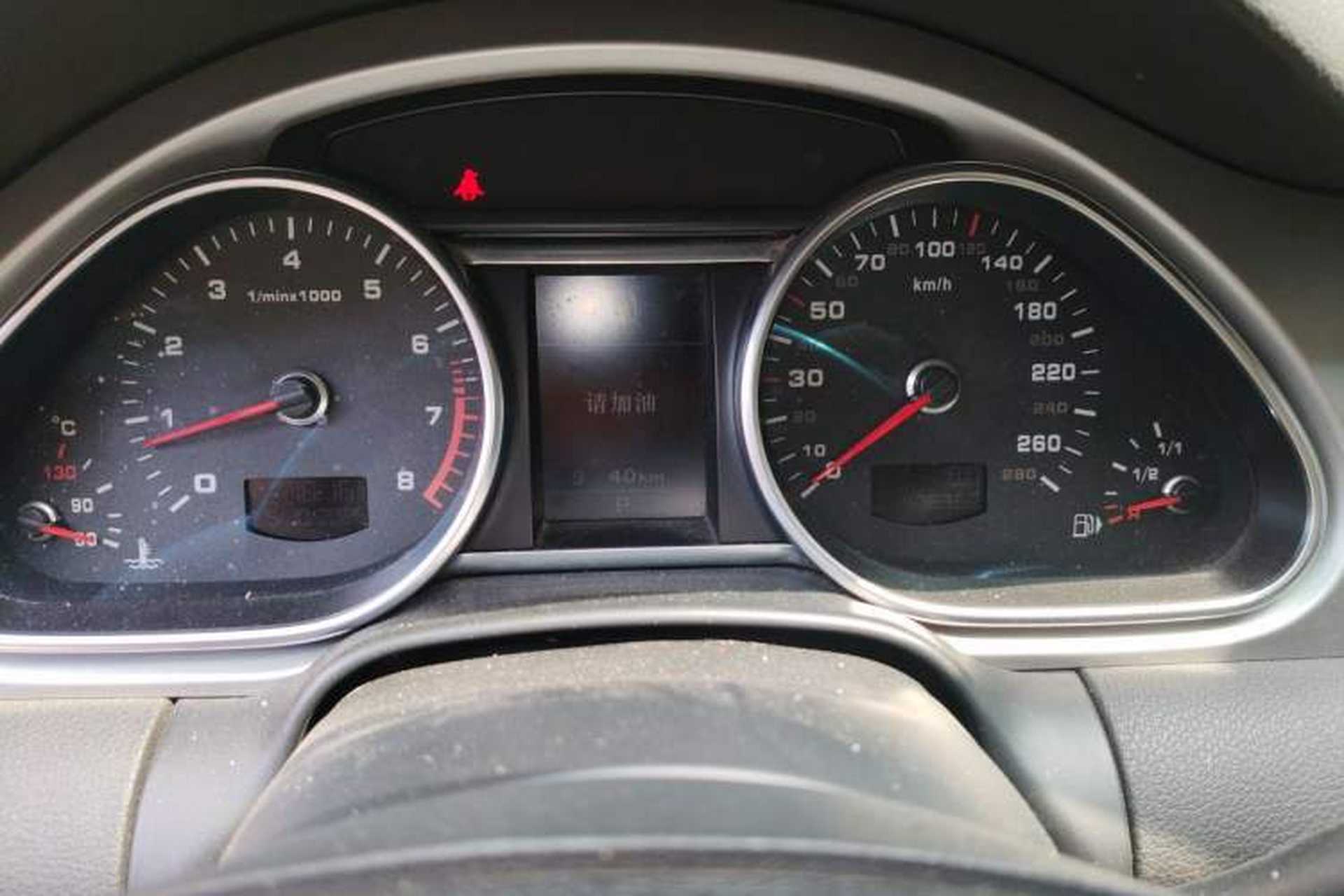 Used Audi Q7  Instrument Cluster