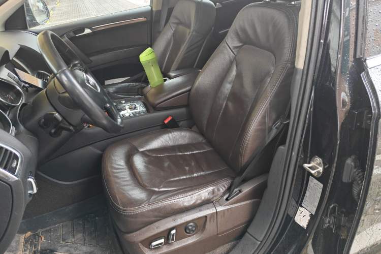 Used Audi Q7 2014 35 TDI Sport Edition Left Front Seat