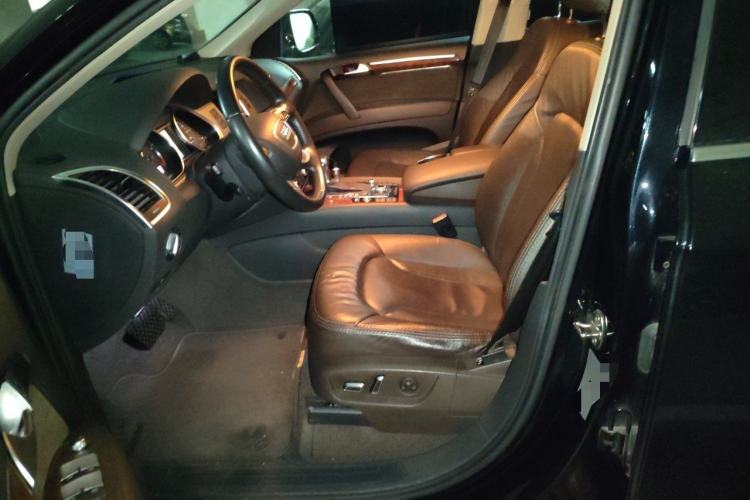 Used Audi Q7 2014 35 TFSI Sport Edition Left Front Seat