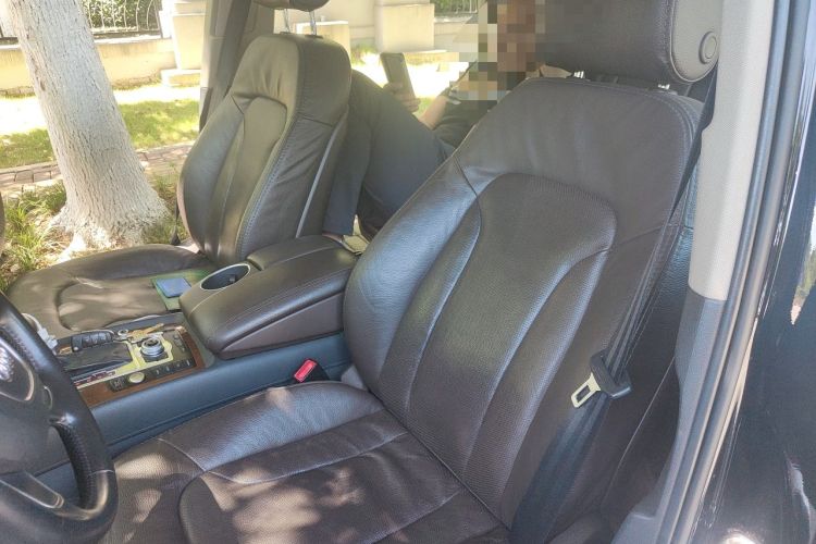 Used Audi Q7 2014 40 TFSI Sport Edition Left Front Seat