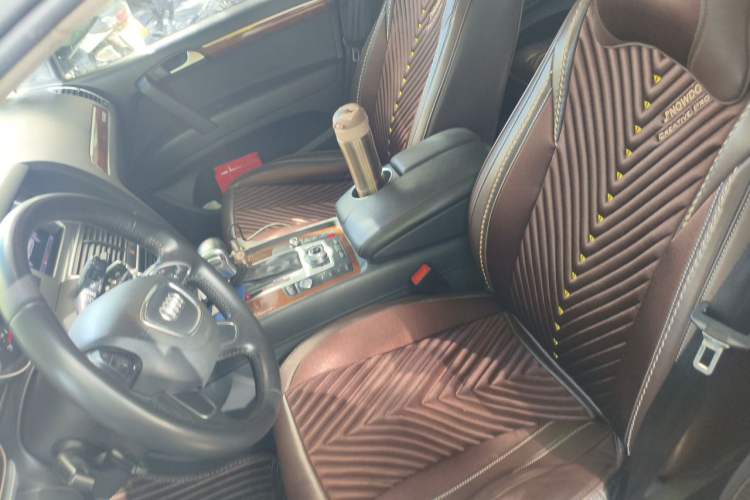 Used Audi Q7 2014 35 TFSI Ambition Edition Left Front Seat