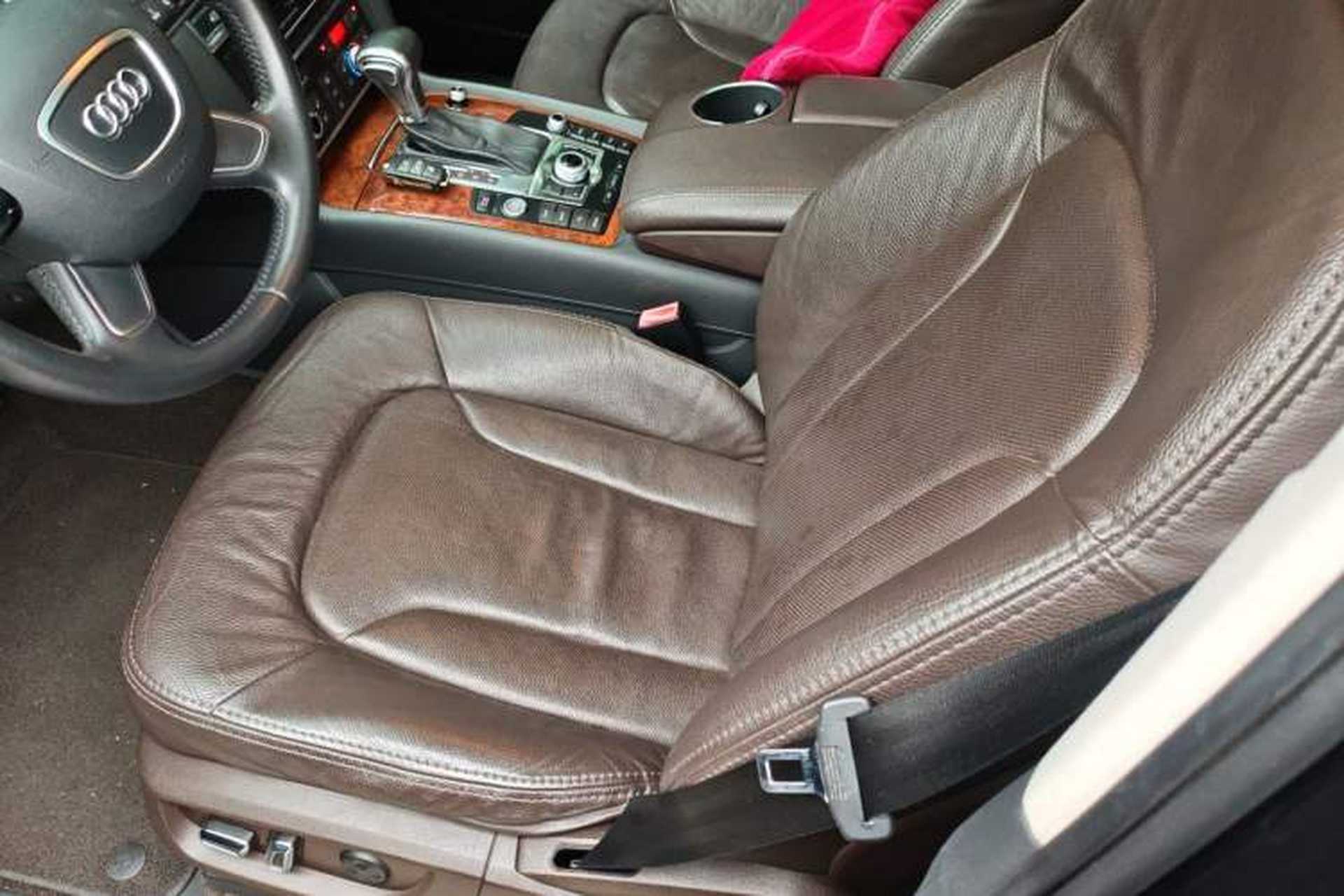 Used Audi Q7 2014 35 TFSI Sport Edition Left Front Seat