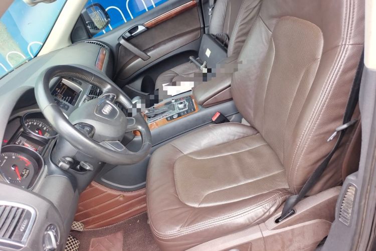 Used Audi Q7 2014 35 TFSI Ambition Edition Left Front Seat