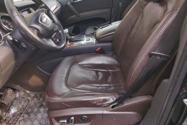 Used Audi Q7 2014 35 TFSI Sport Edition Left Front Seat