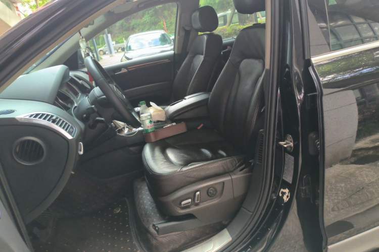 Used Audi Q7 2014 35 TFSI Ambition Edition Left Front Seat