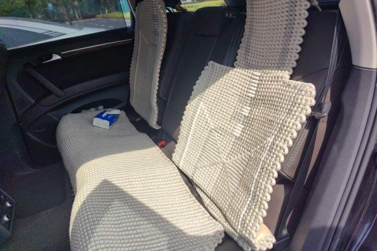 Used Audi Q7 2014 35 TDI Sport Edition Left Rear Seat