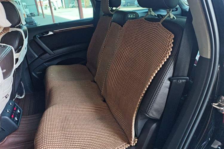 Used Audi Q7 2014 40 TFSI Sport Edition Left Rear Seat