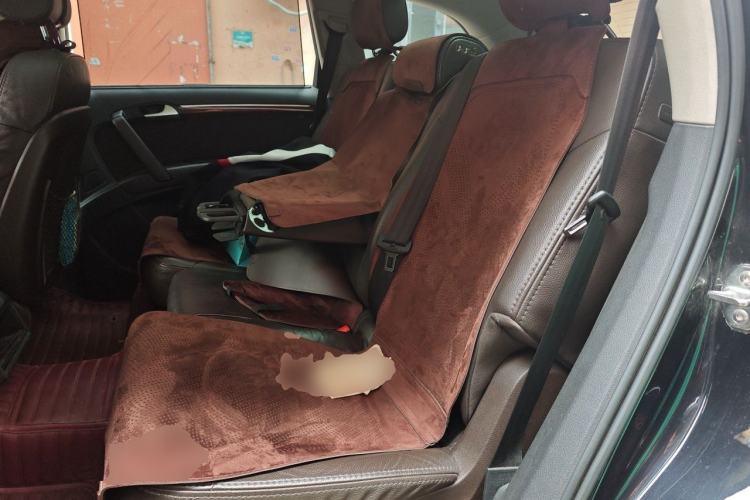 Used Audi Q7 2014 35 TFSI Ambition Edition Left Rear Seat