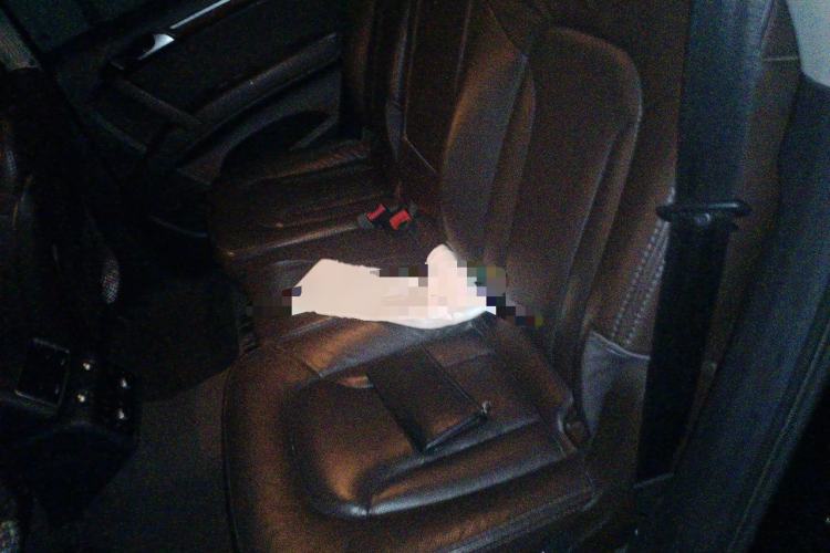 Used Audi Q7 2014 35 TFSI Off-road Model Left Rear Seat
