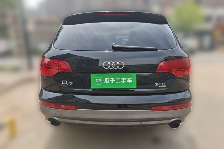 Used Audi Q7  Rear