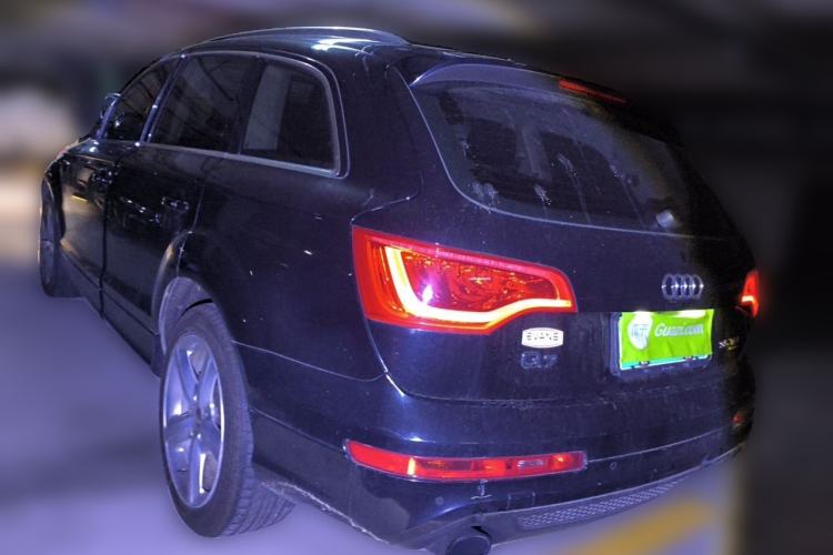 Used Audi Q7 2014 35 TDI Sport Edition Rear Left 45 Deg