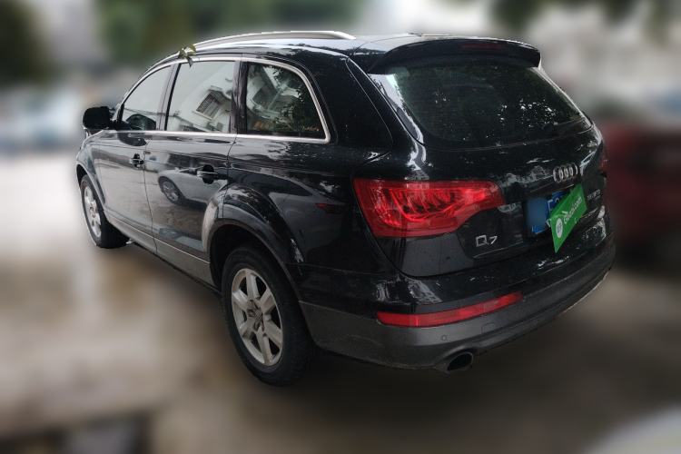 Used Audi Q7 2014 35 TFSI Ambition Edition Rear Left 45 Deg