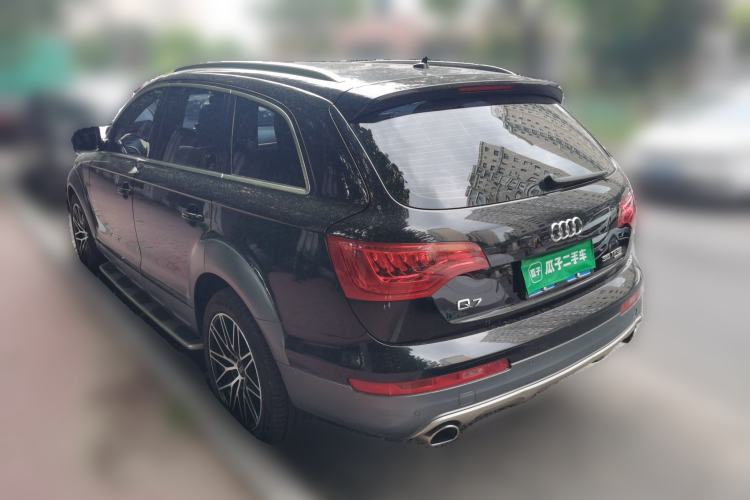 Used Audi Q7 2014 35 TFSI Off-road Model Rear Left 45 Deg