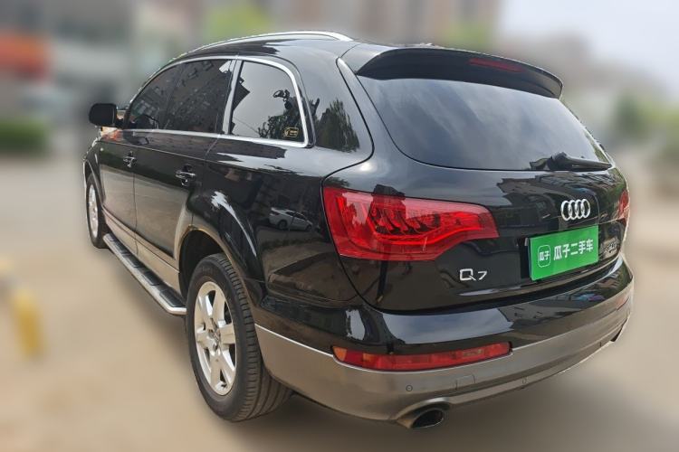 Used Audi Q7  Rear Left 45 Deg