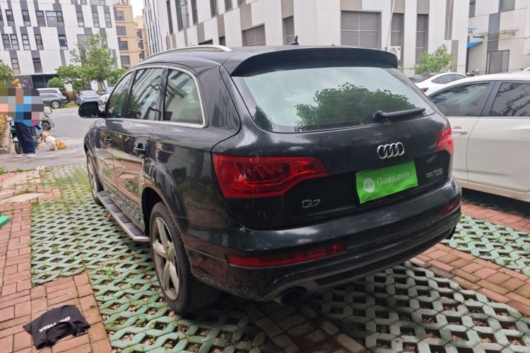 Used Audi Q7 2014 35 TFSI Sport Edition Rear Left 45 Deg