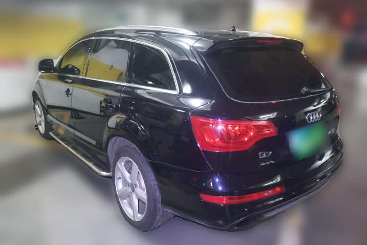 Used Audi Q7 2014 35 TDI Sport Edition Rear Left 45 Deg