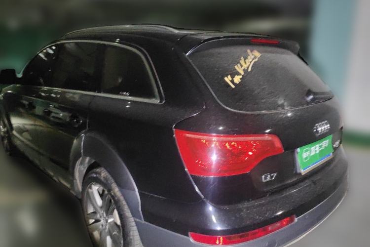Used Audi Q7 2014 35 TDI Sport Edition Rear Left 45 Deg