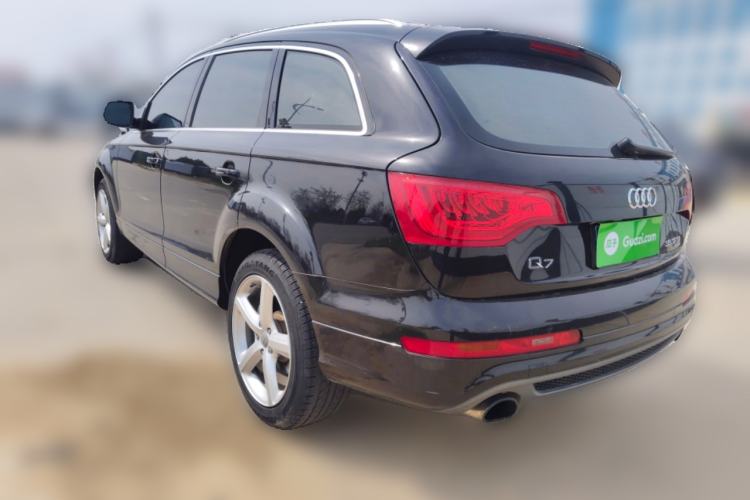 Used Audi Q7 2014 35 TFSI Sport Edition Rear Left 45 Deg