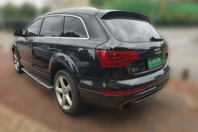 Used Audi Q7  Rear Left 45 Deg
