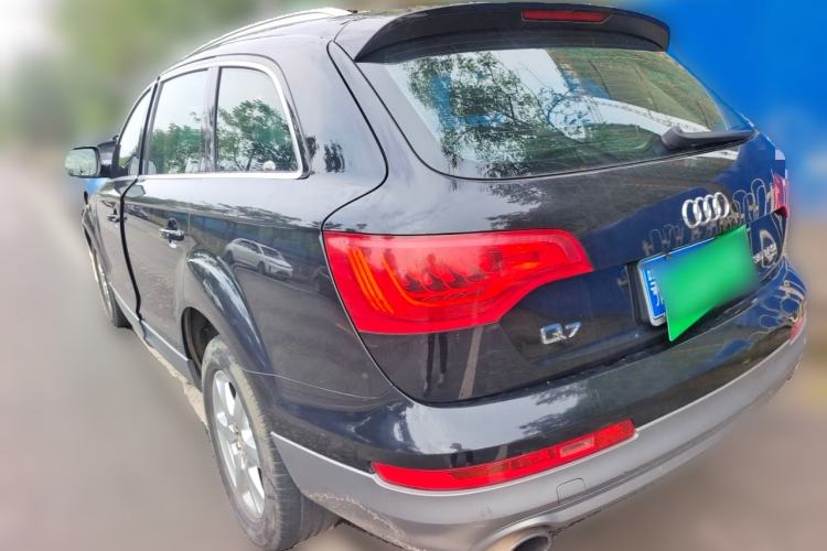Used Audi Q7 2014 35 TFSI Ambition Edition Rear Left 45 Deg