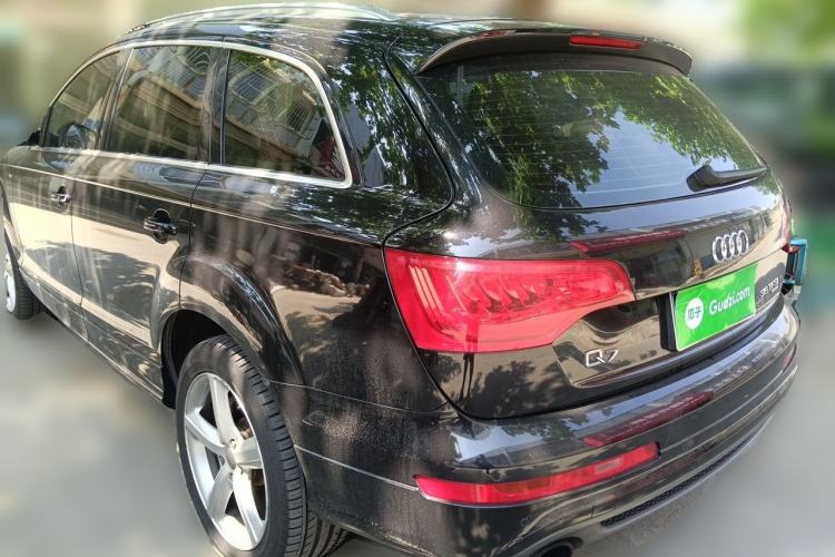 Used Audi Q7 2014 35 TFSI Sport Edition Rear Left 45 Deg