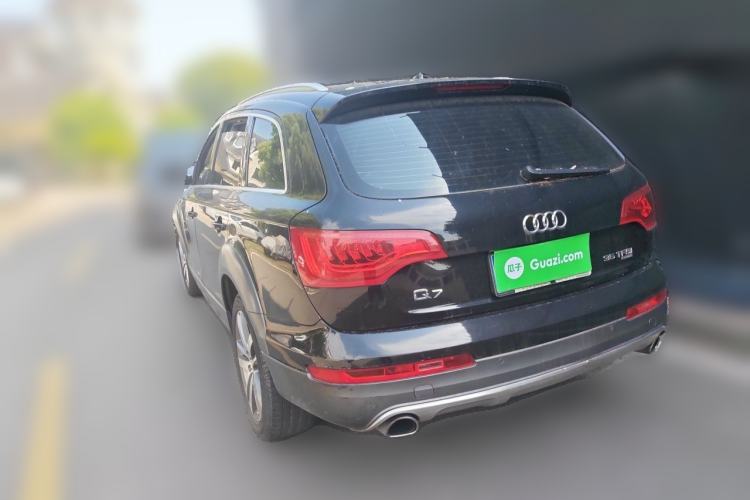 Used Audi Q7 2014 35 TFSI Off-road Model Rear Left 45 Deg
