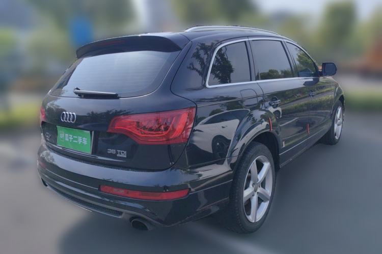 Used Audi Q7 2014 35 TDI Sport Edition Rear Right 45 Deg