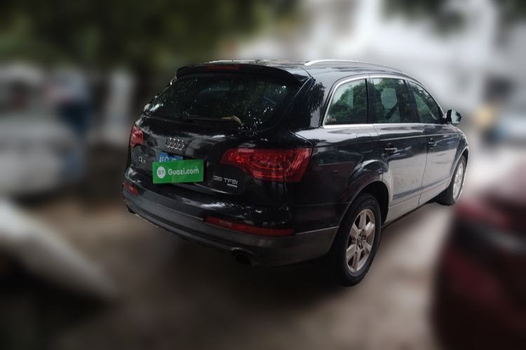 Used Audi Q7 2014 35 TFSI Ambition Edition Rear Right 45 Deg