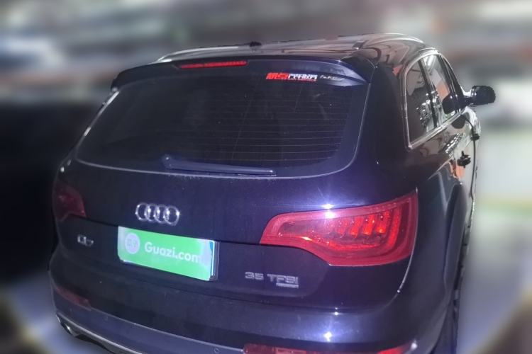 Used Audi Q7 2014 35 TFSI Off-road Model Rear Right 45 Deg