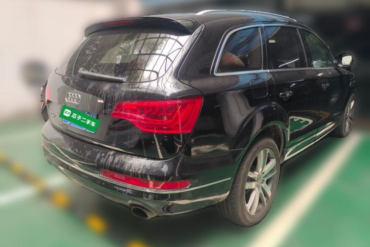 Used Audi Q7 2014 35 TFSI Off-road Model Rear Right 45 Deg