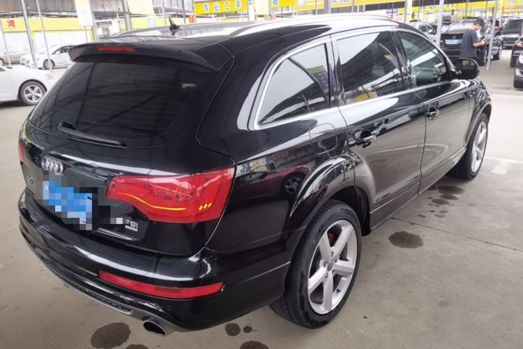 Used Audi Q7 2014 35 TFSI Sport Edition Rear Right 45 Deg