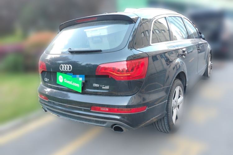 Used Audi Q7 2014 35 TFSI Sport Edition Rear Right 45 Deg