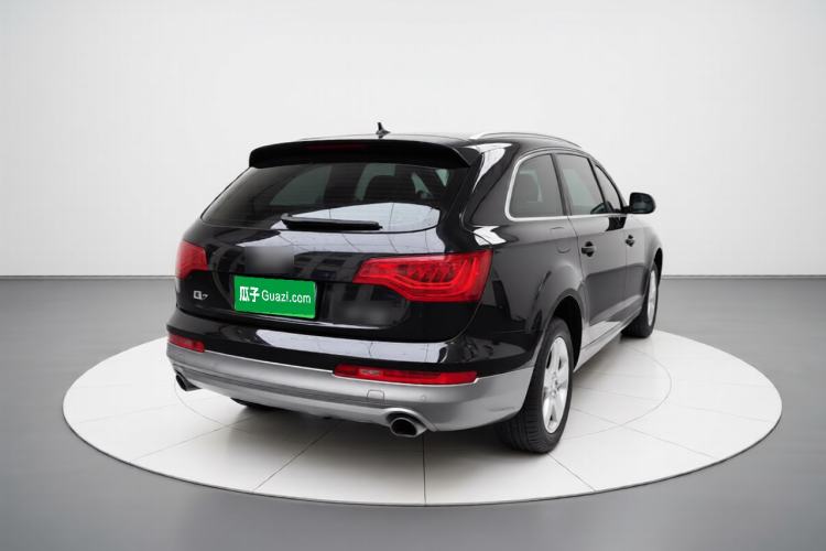 Used Audi Q7 2014 35 TFSI Ambition Edition Rear Right 45 Deg