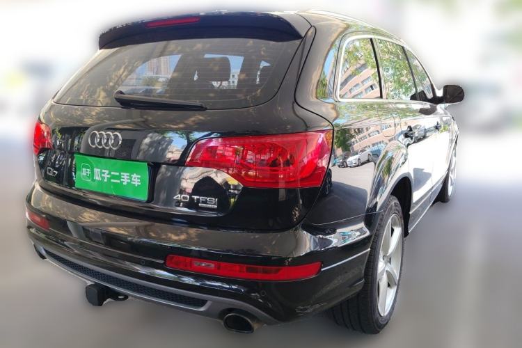 Used Audi Q7 2014 40 TFSI Sport Edition Rear Right 45 Deg