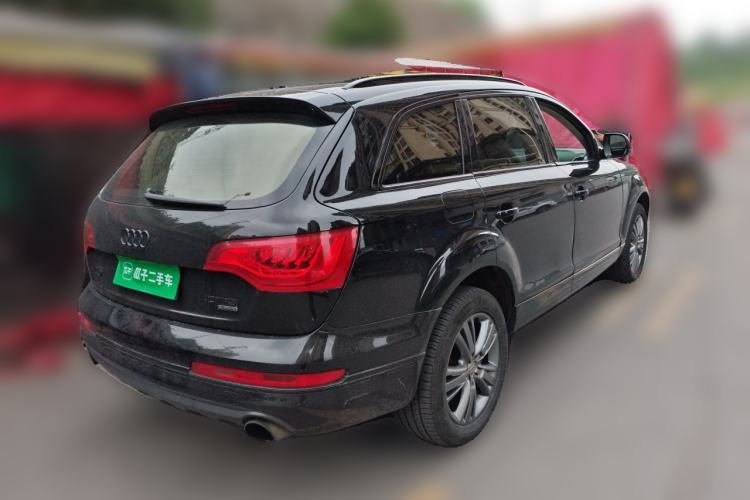 Used Audi Q7  Rear Right 45 Deg