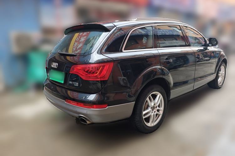 Used Audi Q7 2014 35 TFSI Ambition Edition Rear Right 45 Deg