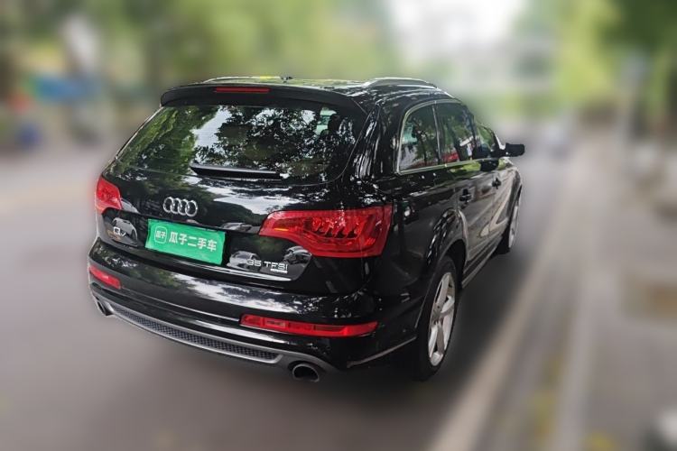 Used Audi Q7 2014 35 TFSI Sport Edition Rear Right 45 Deg