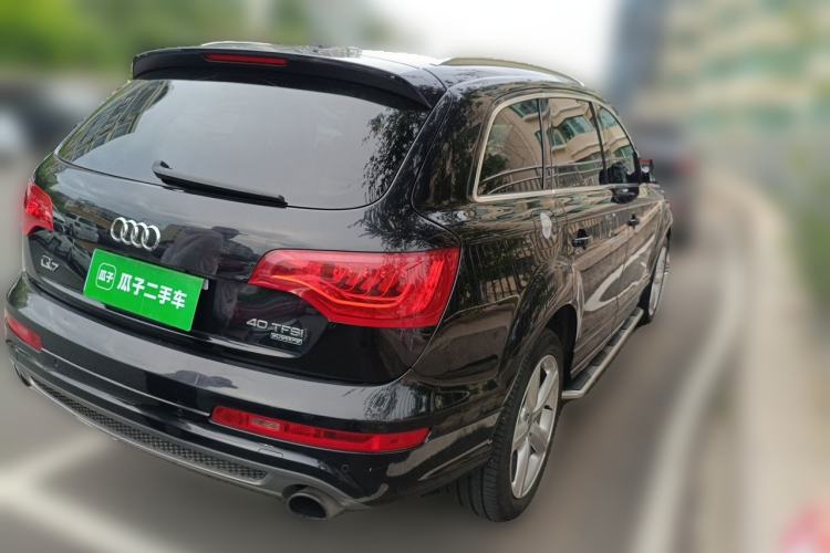 Used Audi Q7  Rear Right 45 Deg
