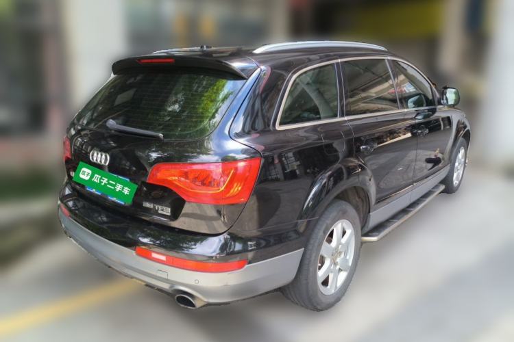 Used Audi Q7 2014 35 TFSI Ambition Edition Rear Right 45 Deg