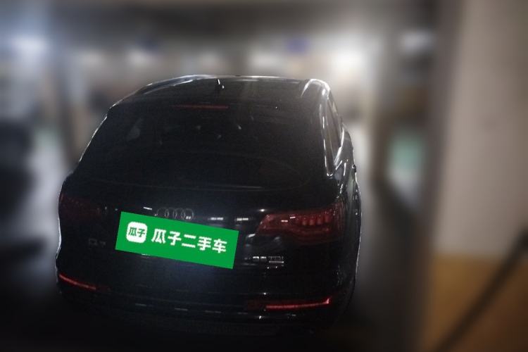 Used Audi Q7 2014 35 TDI Exclusive Edition Rear Right 45 Deg