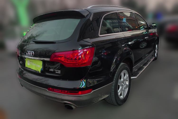 Used Audi Q7 2014 35 TFSI Ambition Edition Rear Right 45 Deg
