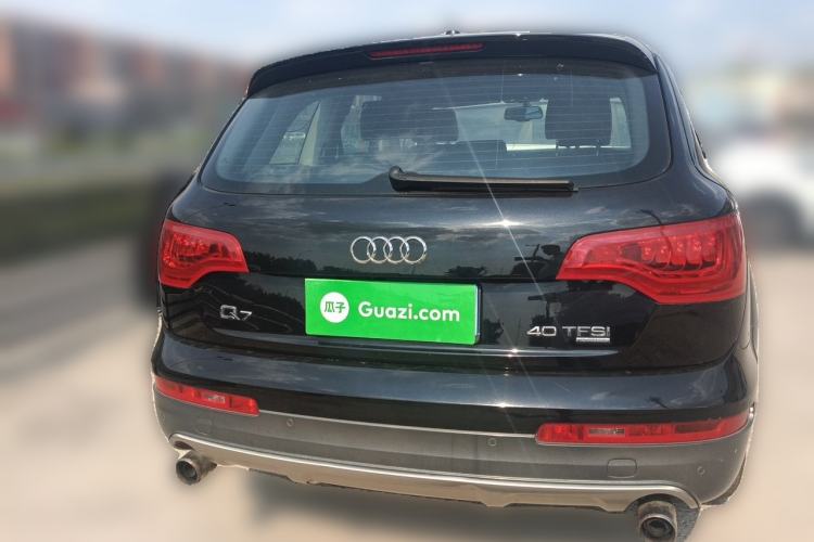 Used Audi Q7 2014 40 TFSI off-road version Rear