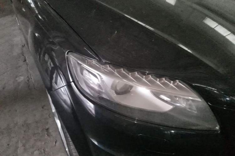 Used Audi Q7 2014 35 TDI Sport Edition Right Front Headlight