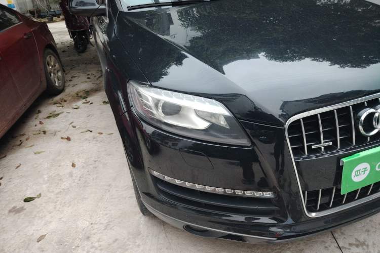 Used Audi Q7 2014 35 TFSI Ambition Edition Right Front Headlight